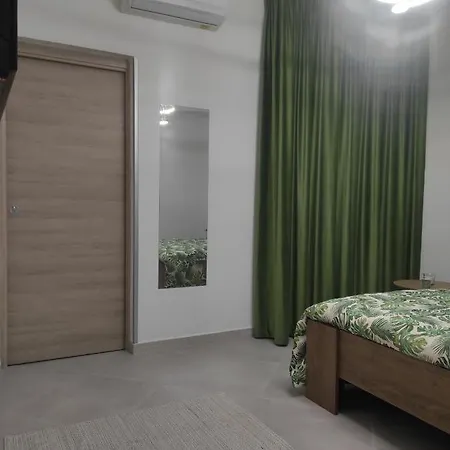 Bed & Breakfast Annachiara House 3*