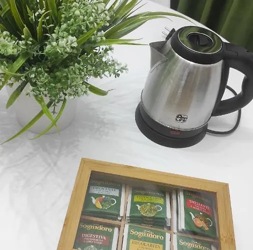 Annachiara House לינה וארוחת בוקר 3*