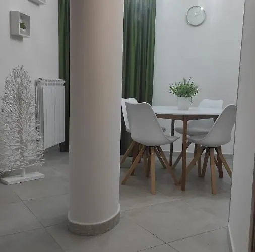 Annachiara House לינה וארוחת בוקר