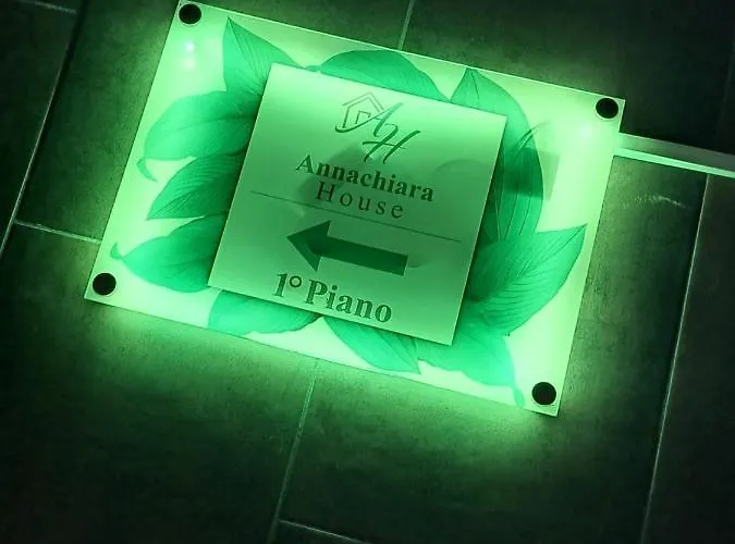 Annachiara House נאפולי